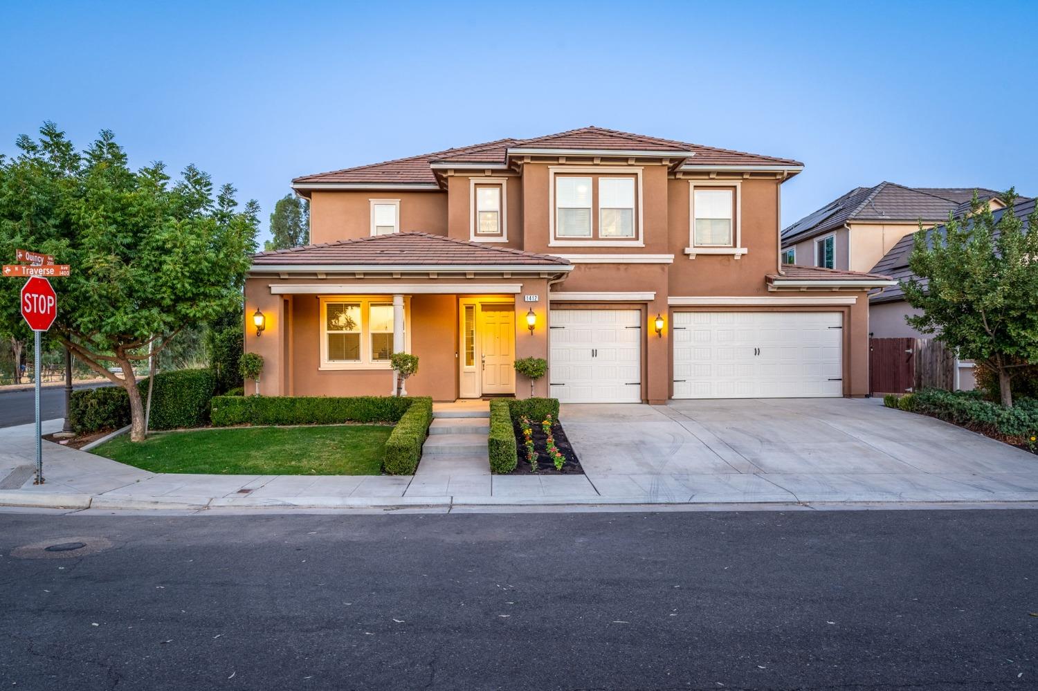 1412 North Traverse Avenue Clovis, CA 93619 - Photo 4 of 41