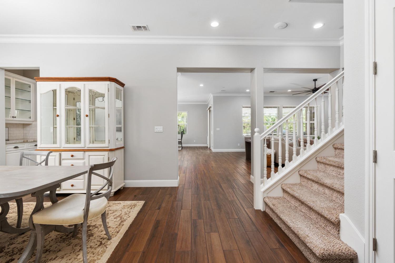 1412 North Traverse Avenue Clovis, CA 93619 - Photo 9 of 41