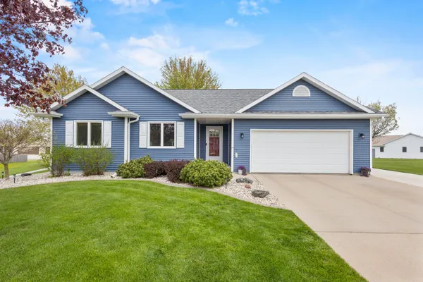 $435,000 | W6484 Brandon Court, Greenville, WI 54942