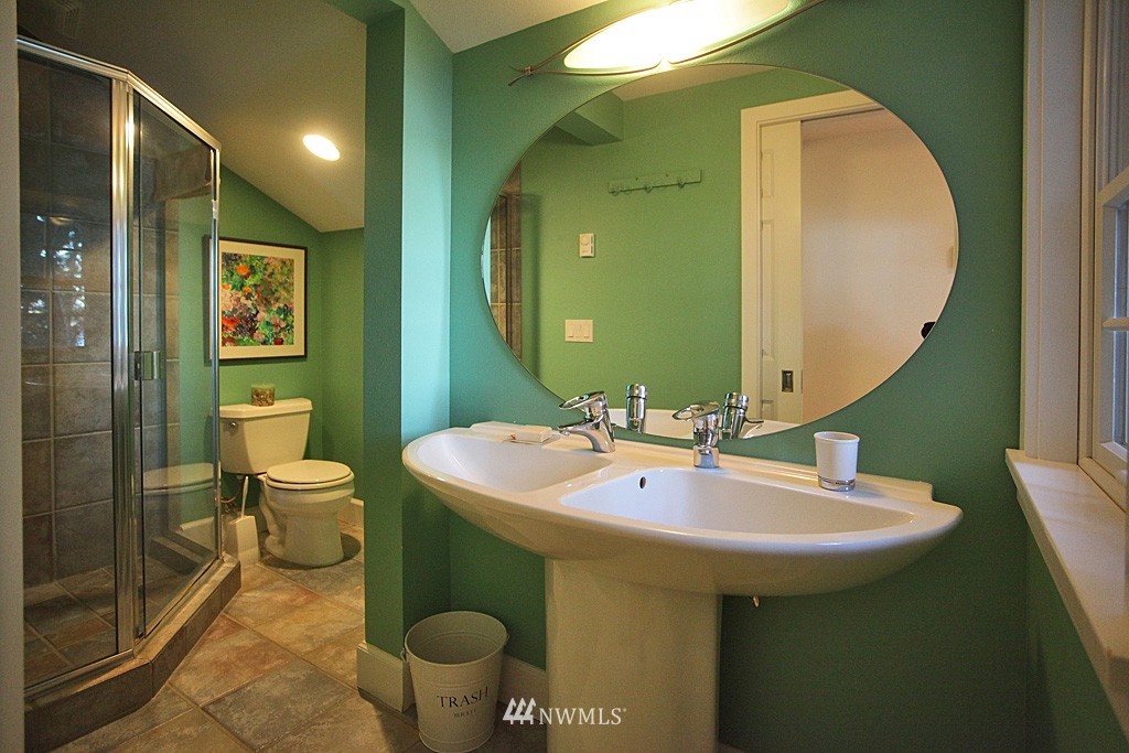 3979 Saratoga Road Langley, WA 98260 - Photo 16 of 25 Gallery Image 16