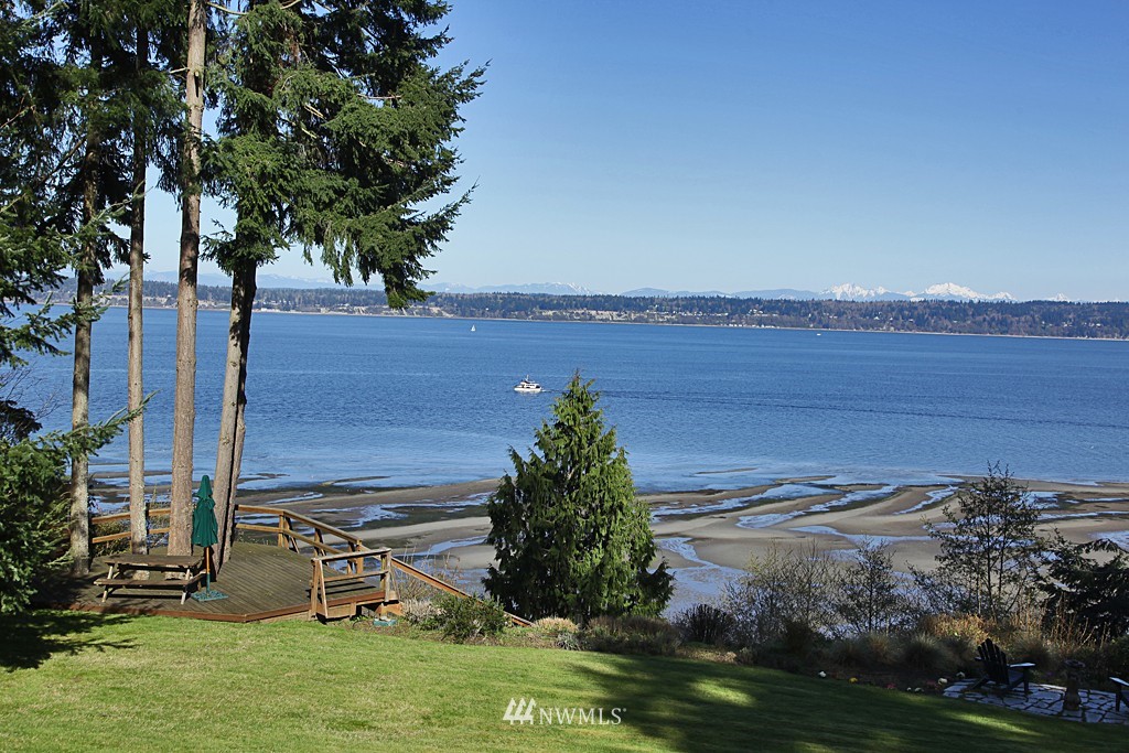3979 Saratoga Road Langley, WA 98260 - Photo 21 of 25 Gallery Image 21