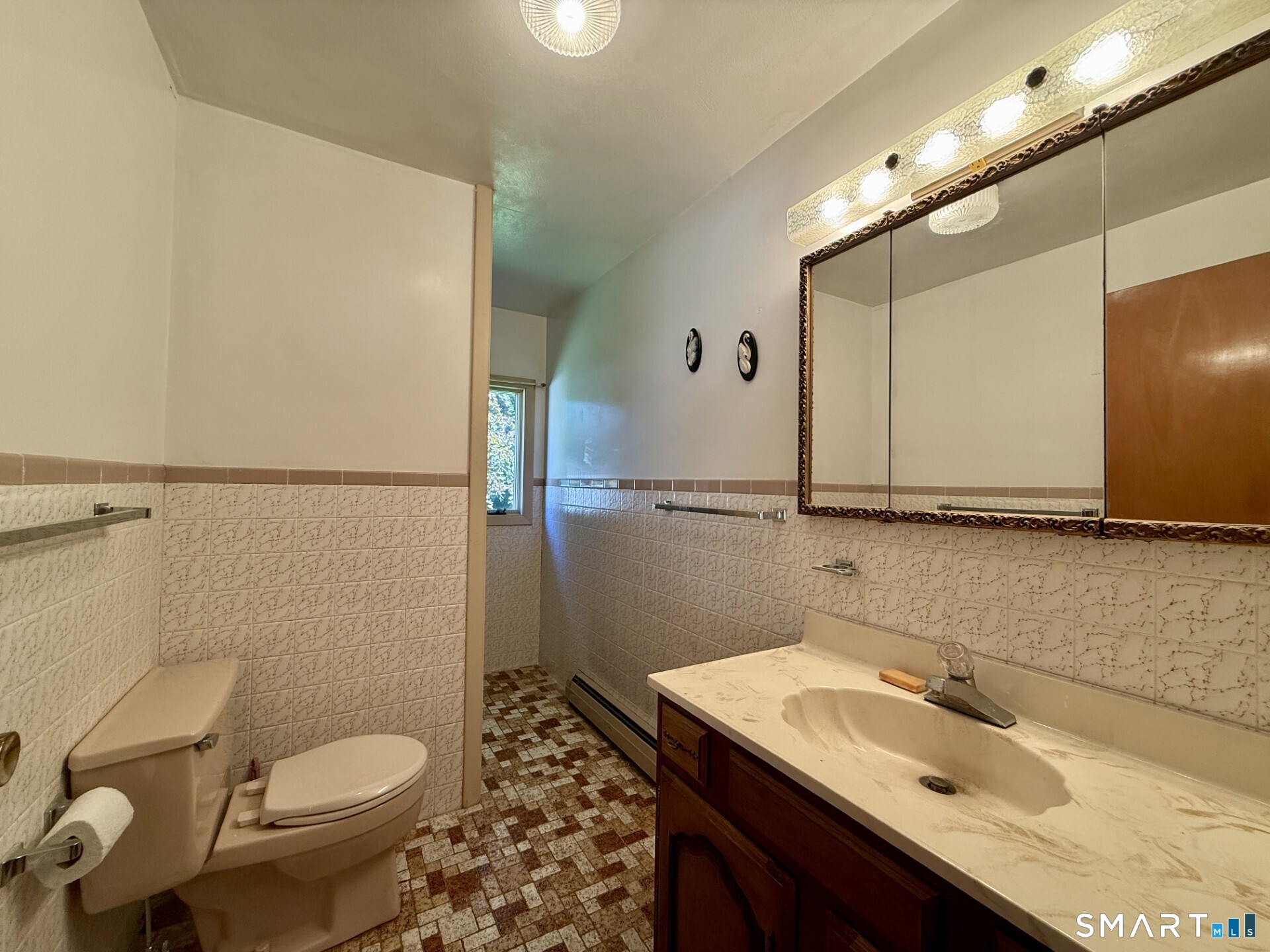 347 Fairlea Road Orange, CT 06477 - Photo 29 of 40 Gallery Image 29