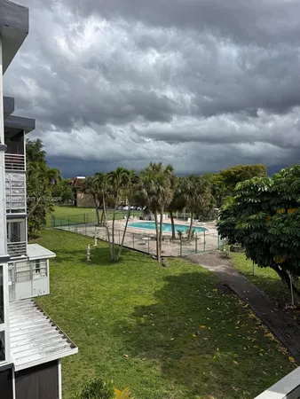 $2,100 | 447 Northeast 195th Street, Unit 309, Miami, FL 33179