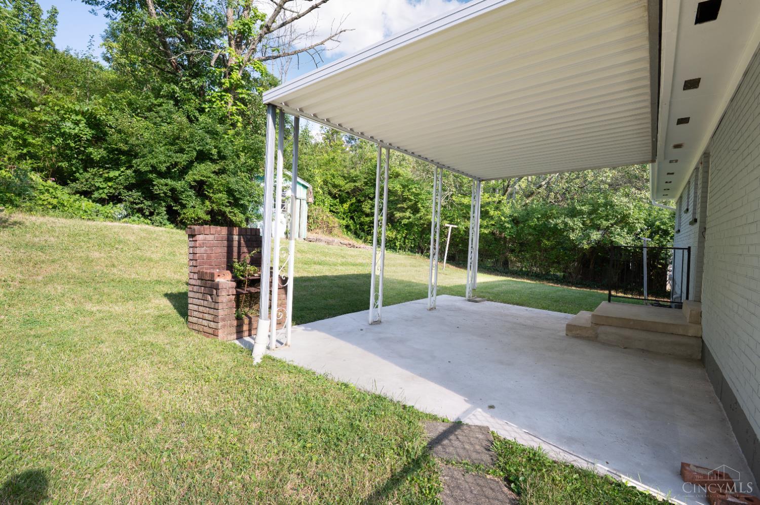 8784 Pippin Road Cincinnati, OH 45231 - Photo 28 of 31 Gallery Image 28