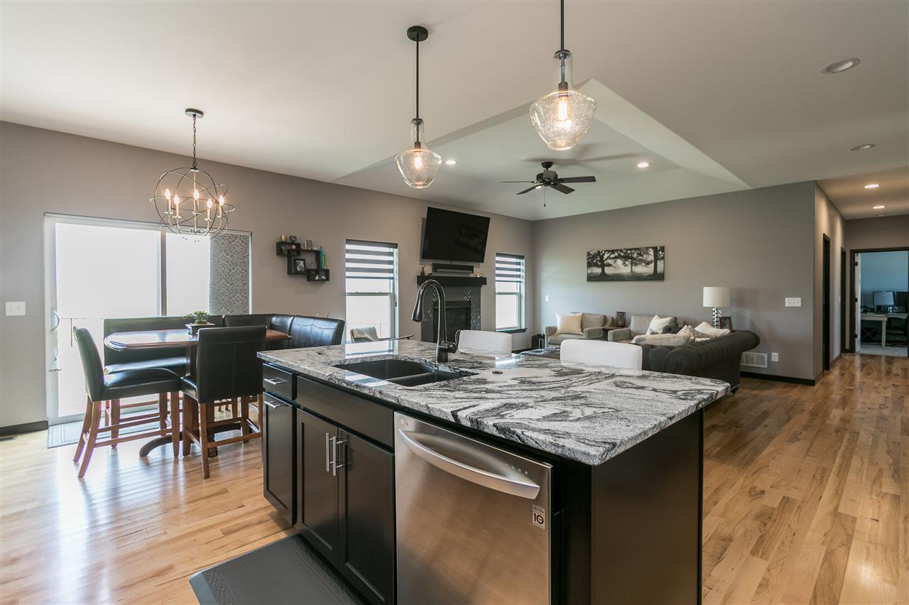 1002 Wood Lily Road Solon, IA 52333 - Photo 8 of 41 Gallery Image 8