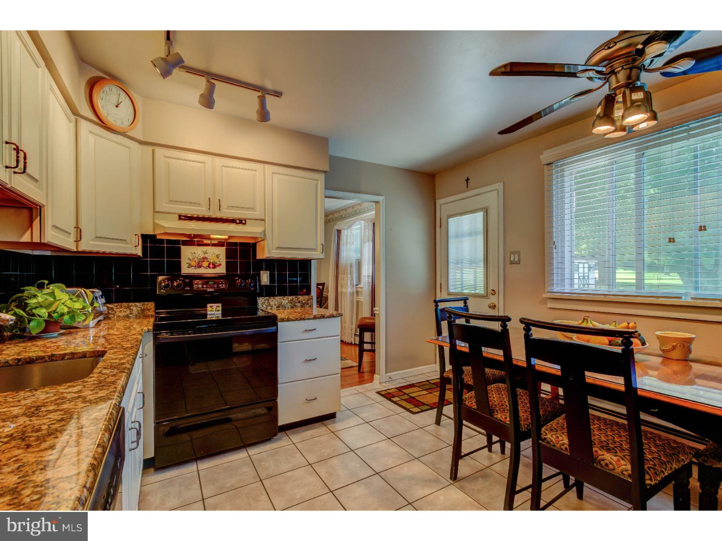 910 Shiloh Road West Chester, PA 19382 - Photo 12 of 25 Kitchen