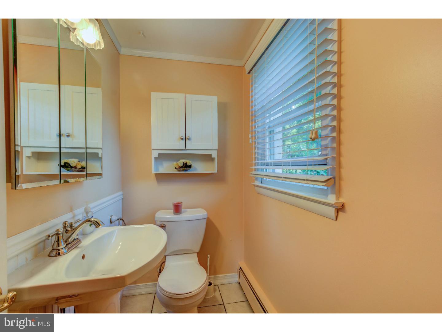 910 Shiloh Road West Chester, PA 19382 - Photo 21 of 25 Bathroom