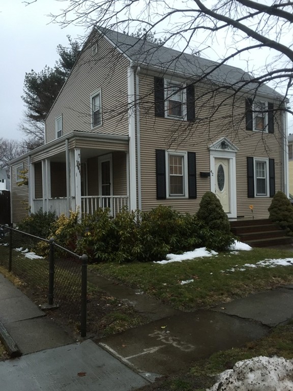42 Ruggles Street Quincy, MA 02169 - Photo 3 of 19 Gallery Image 3