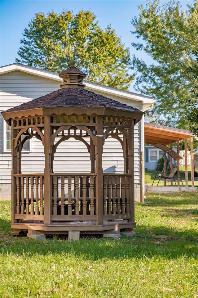 30 Westgate Road Verona, VA 24482 - Photo 2 of 28 Gallery Image 2