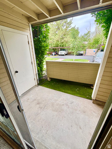 1212 East Waterside Cove, Unit 10 Midvale, UT 84047 - Photo 8 of 31 COVERED PATIO!