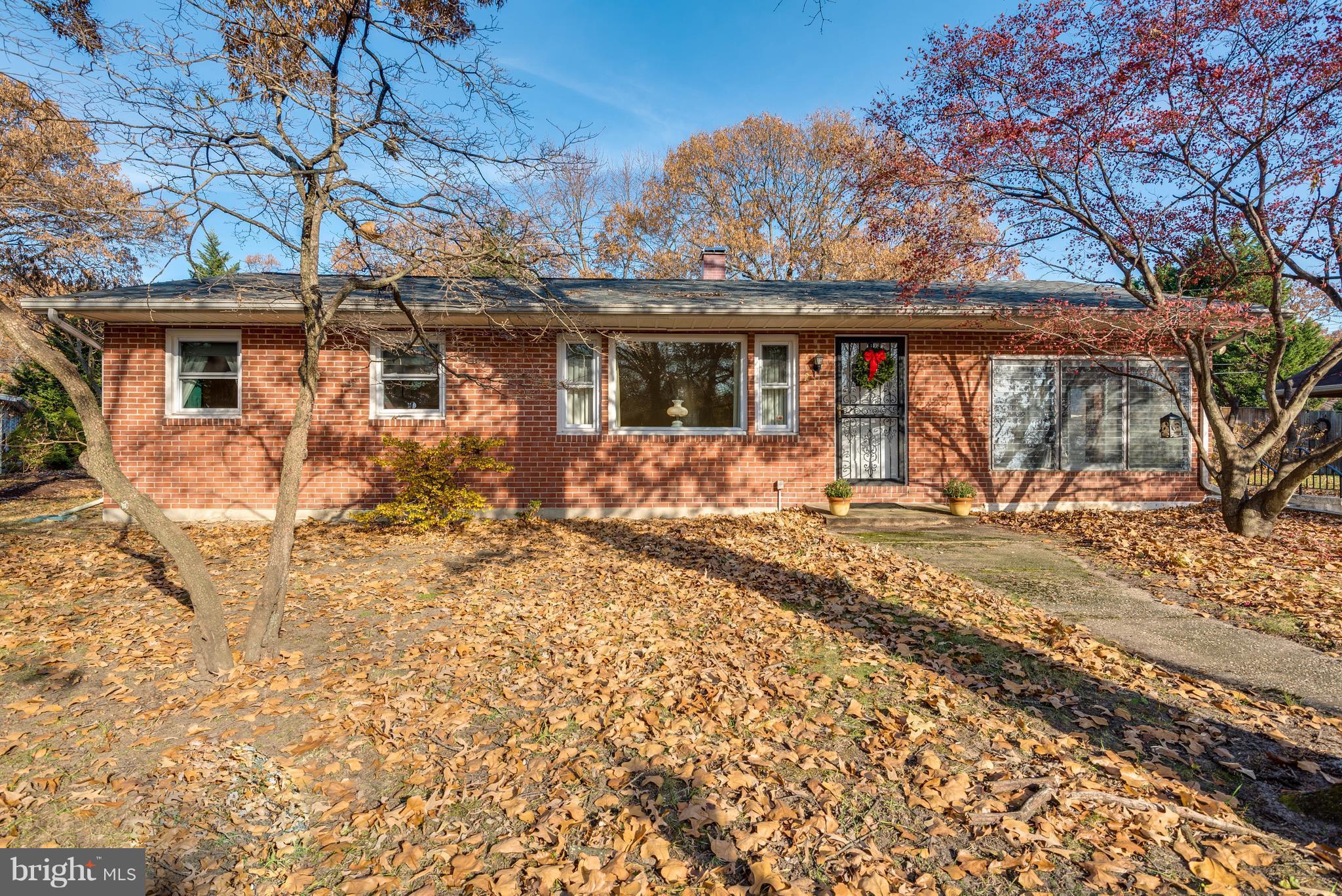 213 Sun Glo Road Pasadena, MD 21122 - Photo 1 of 30 Welcome to 213 Sun Glo Road!