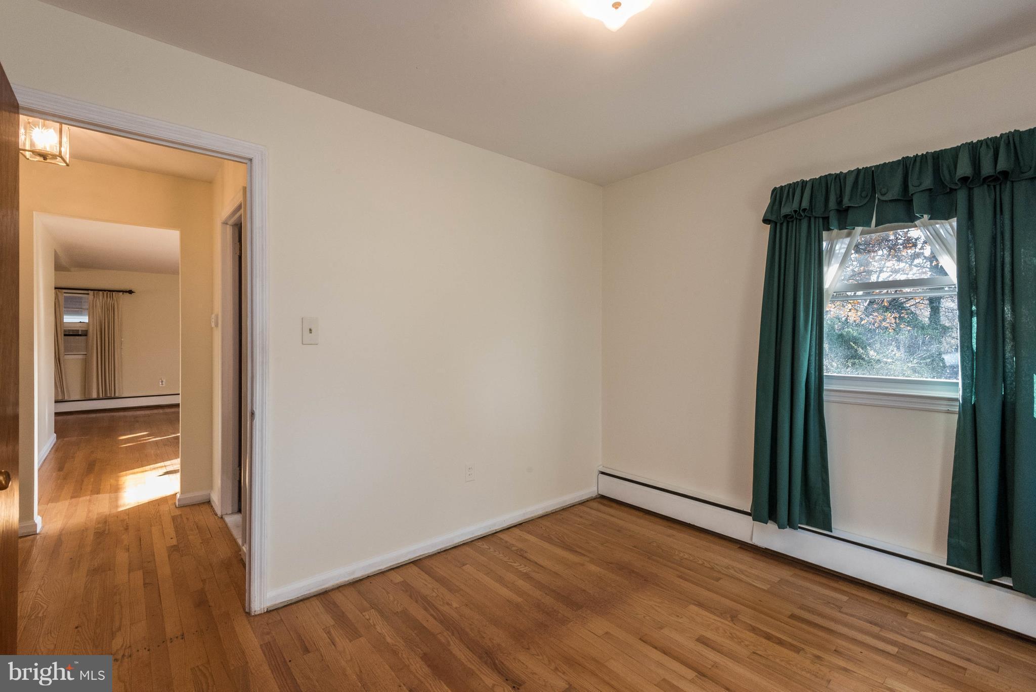 213 Sun Glo Road Pasadena, MD 21122 - Photo 13 of 30 Bedroom #2