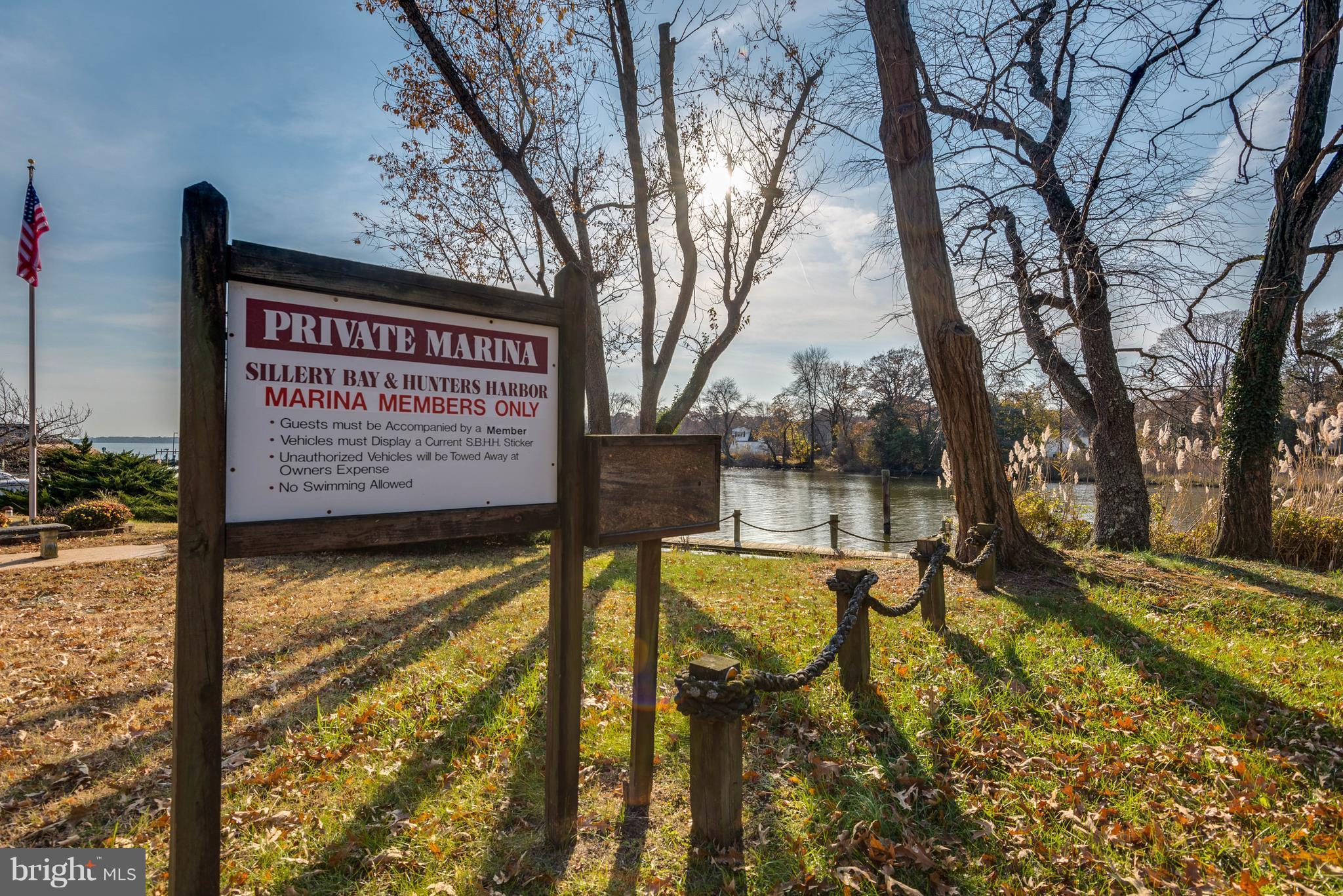 213 Sun Glo Road Pasadena, MD 21122 - Photo 27 of 30 Join the boat club - marina is across the street!