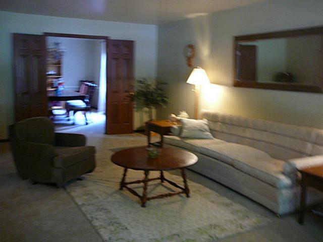 1980 Lytham Road Upper Arlington, OH 43220 - Photo 3 of 18