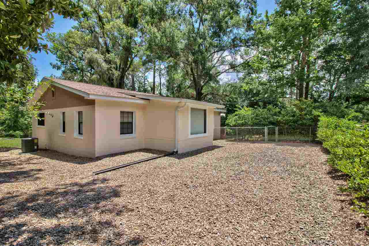 3001 Lakeview Point Road Quincy, FL 32351 - Photo 11 of 36