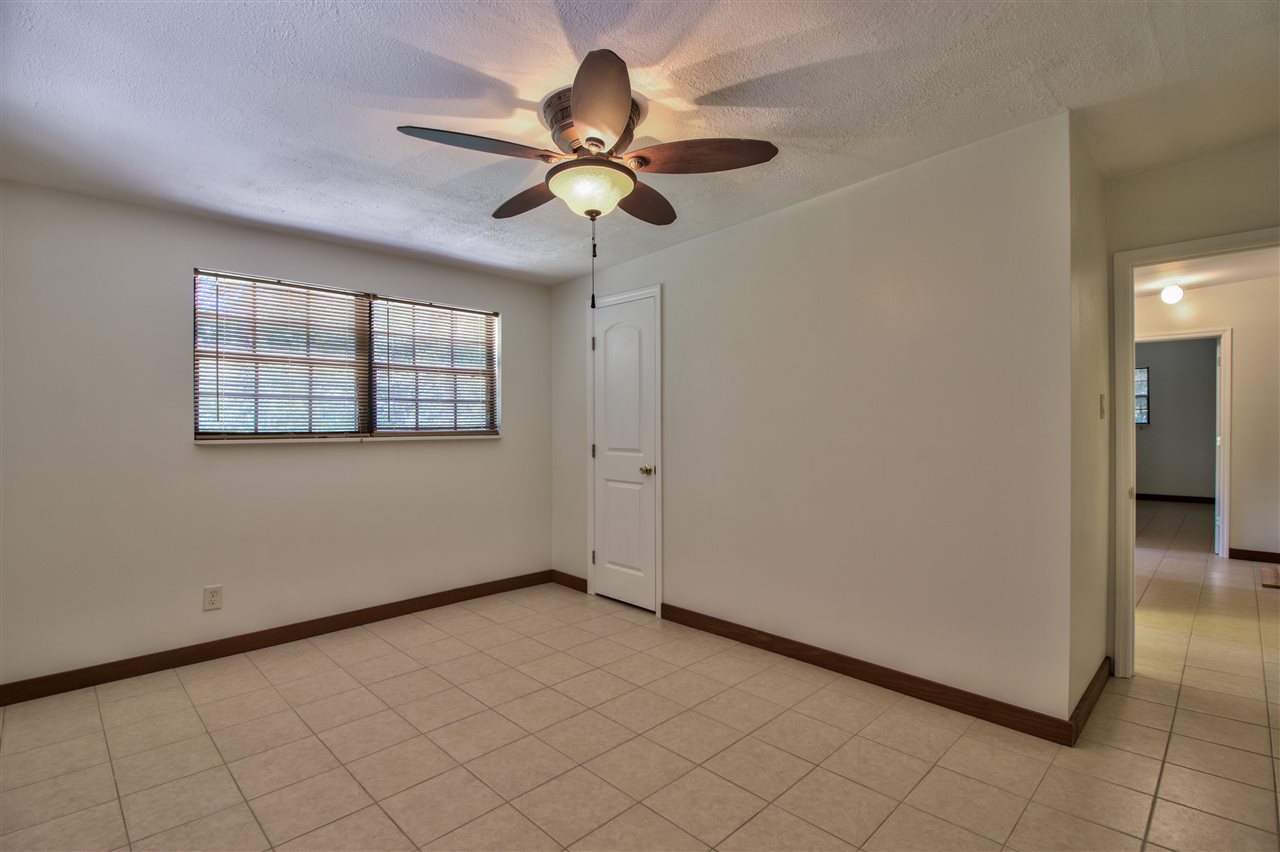 3001 Lakeview Point Road Quincy, FL 32351 - Photo 23 of 36
