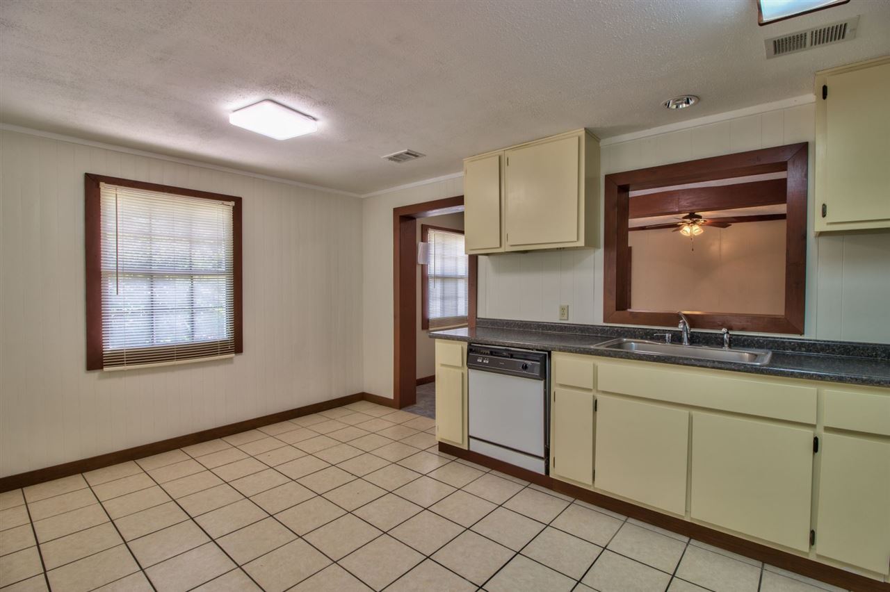 3001 Lakeview Point Road Quincy, FL 32351 - Photo 28 of 36