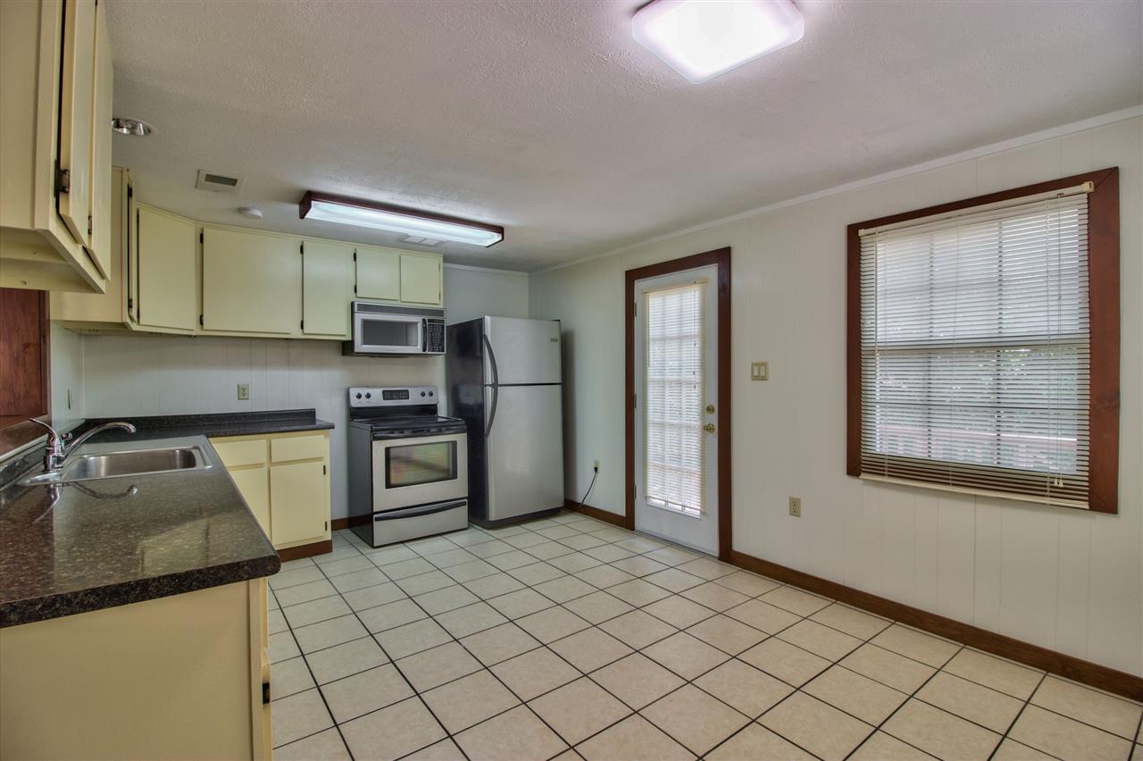 3001 Lakeview Point Road Quincy, FL 32351 - Photo 29 of 36