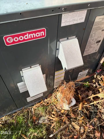 a view of an outdoor space