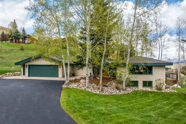 $2,595,000 | 36975 County Road 14, Steamboat Springs, CO 80487