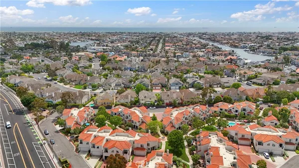 $1,188,000 | 4219 Andros Circle, Huntington Beach, CA 92649