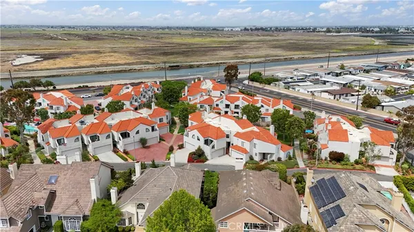 $1,188,000 | 4219 Andros Circle, Huntington Beach, CA 92649