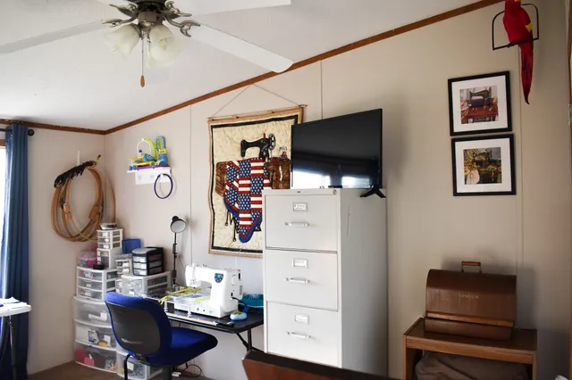 $999,999 | 443 County Road 280, Shiner, TX 77984