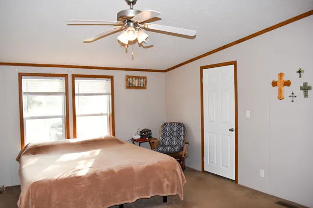 $999,999 | 443 County Road 280, Shiner, TX 77984