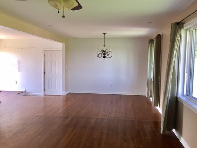 233 County Line Road Bridgeville, PA 15017 - Photo 3 of 25 Gallery Image 3