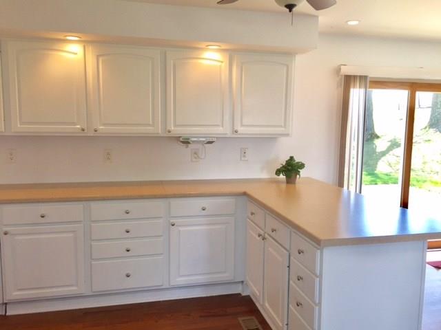 233 County Line Road Bridgeville, PA 15017 - Photo 5 of 25 Gallery Image 5