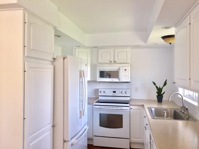 233 County Line Road Bridgeville, PA 15017 - Photo 6 of 25 Gallery Image 6