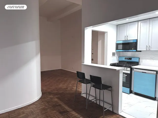 $650,000 | 1255 5th Avenue, Unit 4F | Upper Carnegie Hill