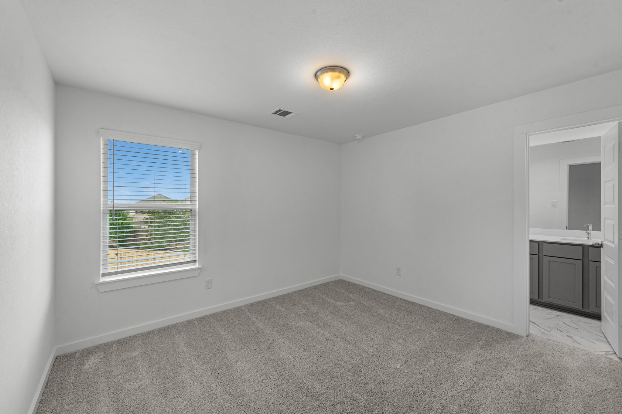8831 Early Morning Way Rosharon, TX 77583 - Photo 18 of 34 Gallery Image 18