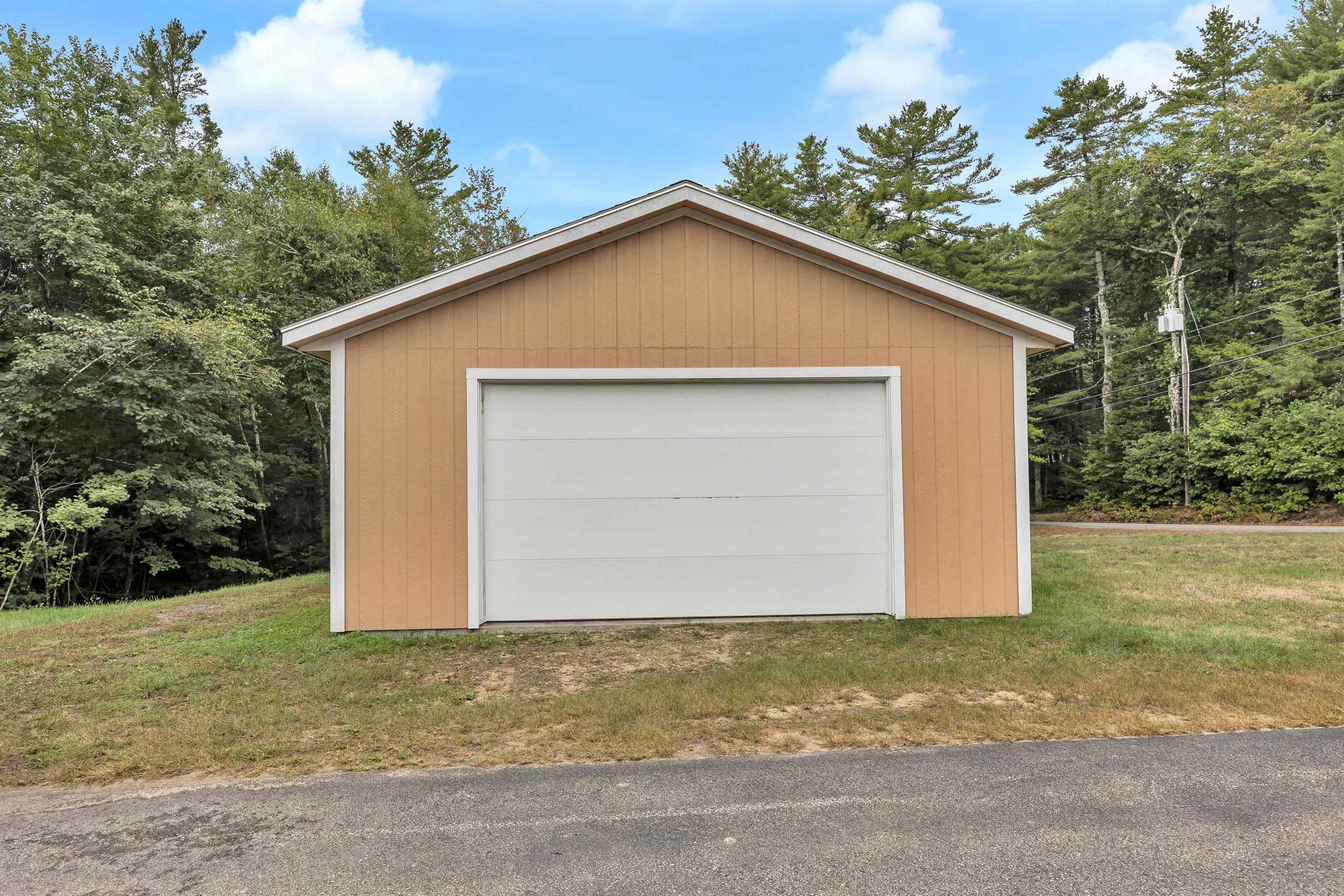 32 Timbertop Road New Ipswich, NH 03071 - Photo 5 of 23