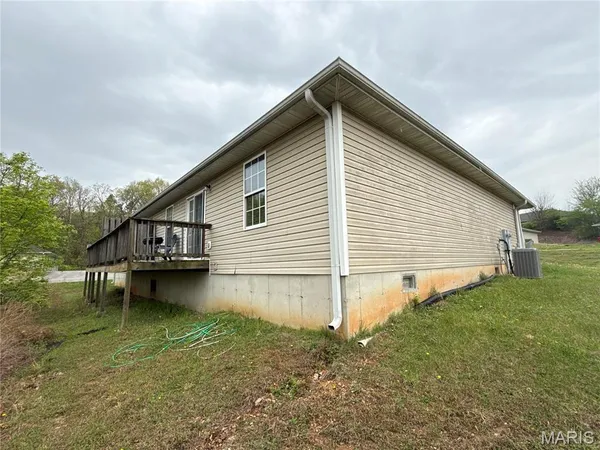 $250,000 | 21074 Honest Lane, Unit A & B, St. Robert, MO 65584
