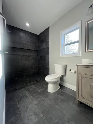 $2,800 | 318 Main Street, Unit 1, Milford, MA 01757