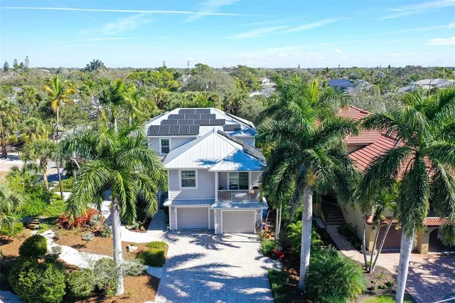 $1,595,000 | 5201 Avenida Del Mare, Sarasota, FL 34242
