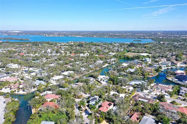 $1,595,000 | 5201 Avenida Del Mare, Sarasota, FL 34242