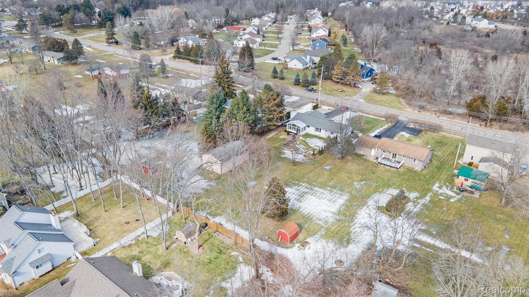 1411 North Long Lake Road Fenton, MI 48430 - Photo 38 of 44 DJI_0958.jpg