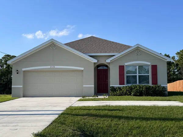 $2,600 | 2526 Southwest Savage Boulevard, Port St. Lucie, FL 34953