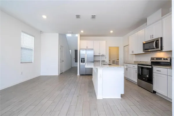 $2,750 | 2337 Treasure Hl Street, Minneola, FL 34715