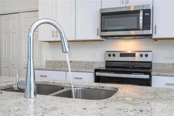 $2,750 | 2337 Treasure Hl Street, Minneola, FL 34715