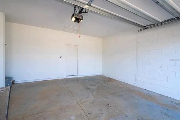 $2,750 | 2337 Treasure Hl Street, Minneola, FL 34715