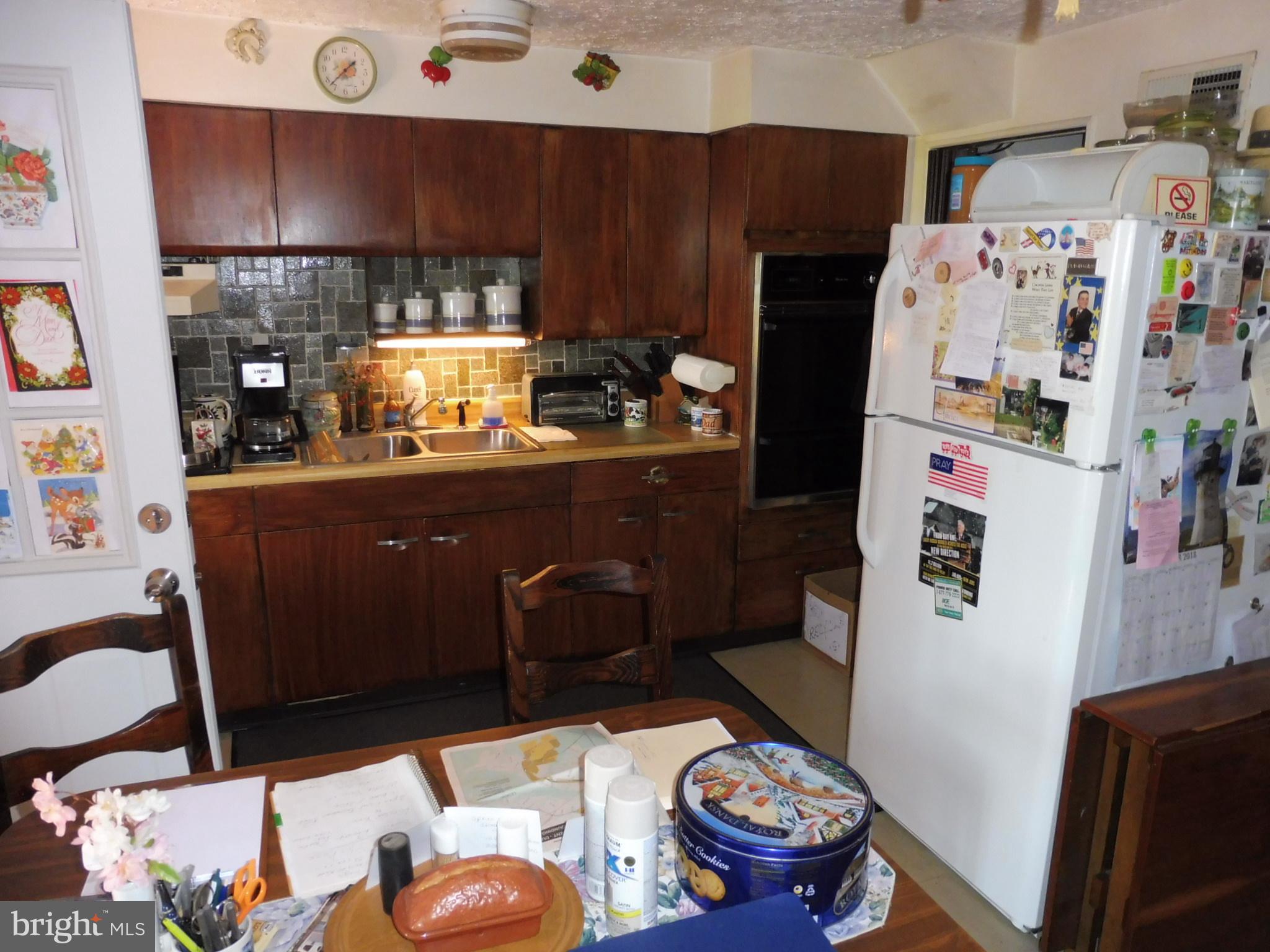 2138 Jasmine Road Baltimore, MD 21222 - Photo 12 of 24 Kitchen view from dining area