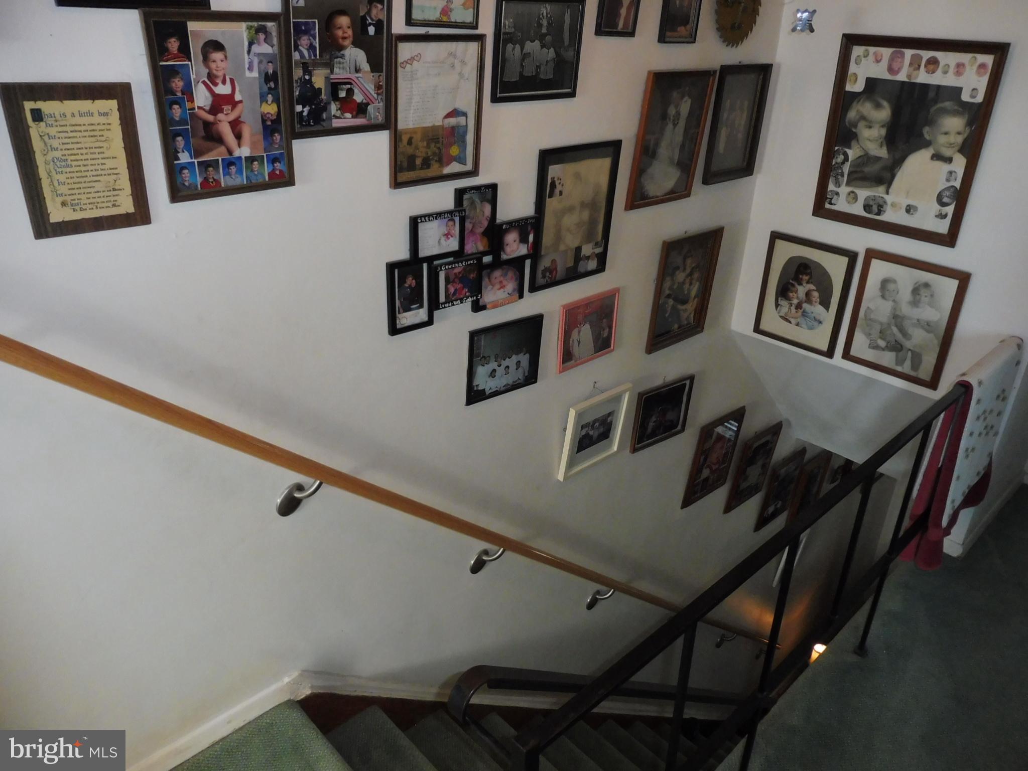 2138 Jasmine Road Baltimore, MD 21222 - Photo 14 of 24 Stairway to bedroom level