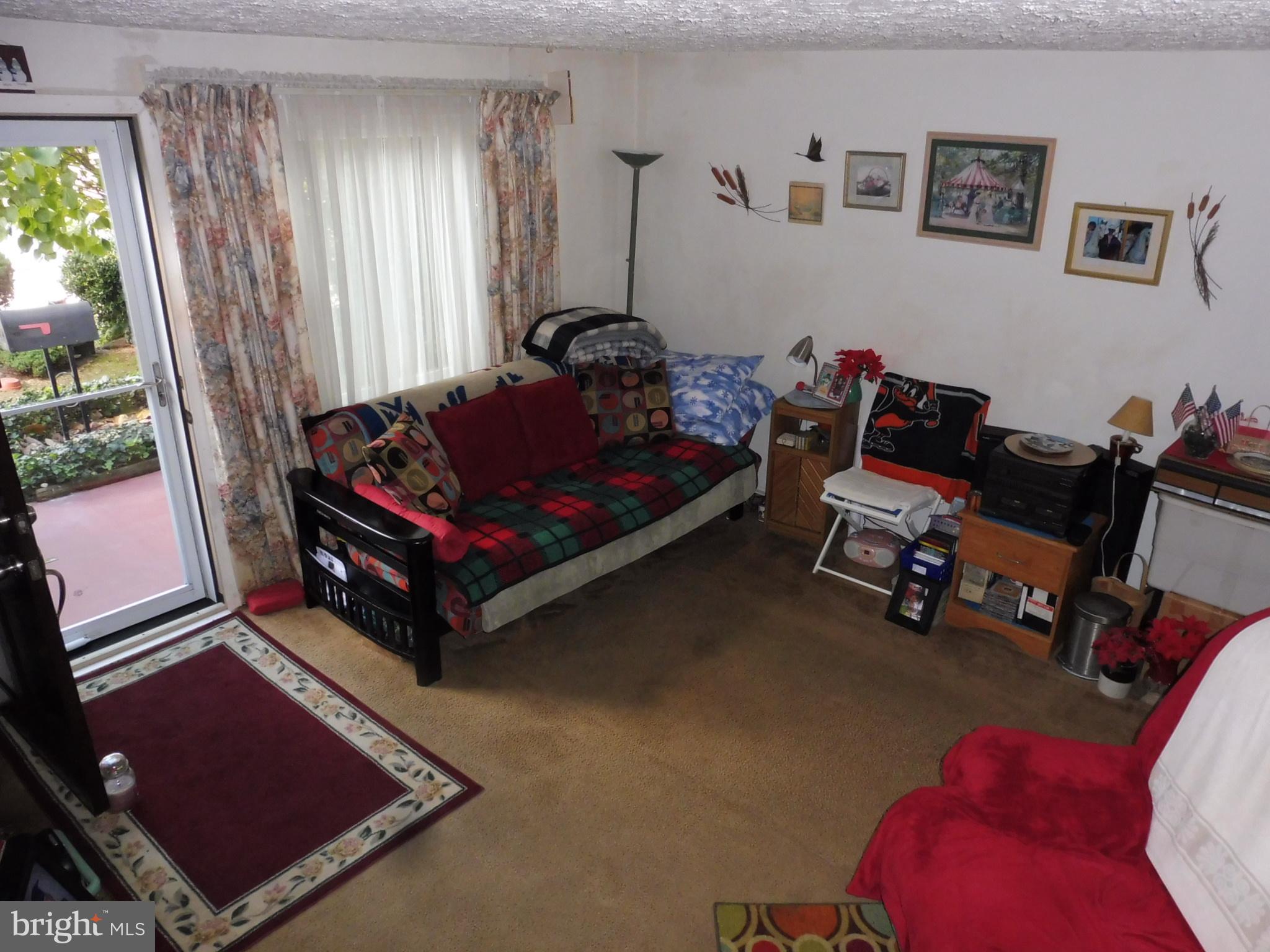 2138 Jasmine Road Baltimore, MD 21222 - Photo 6 of 24 Living room from stairway