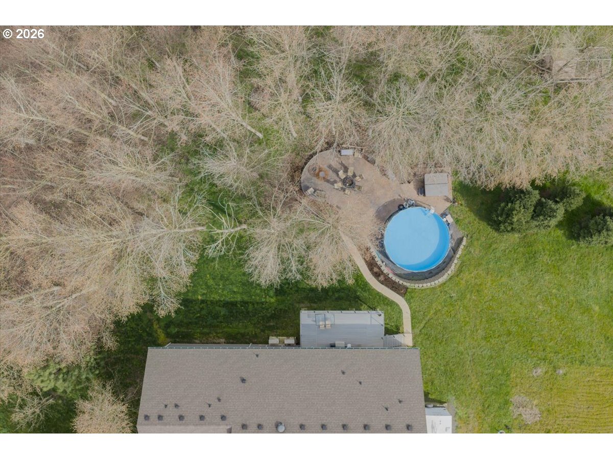 12008 Duck Inn Road Northeast Gervais, OR 97026 - Photo 46 of 48 a view of a back yard