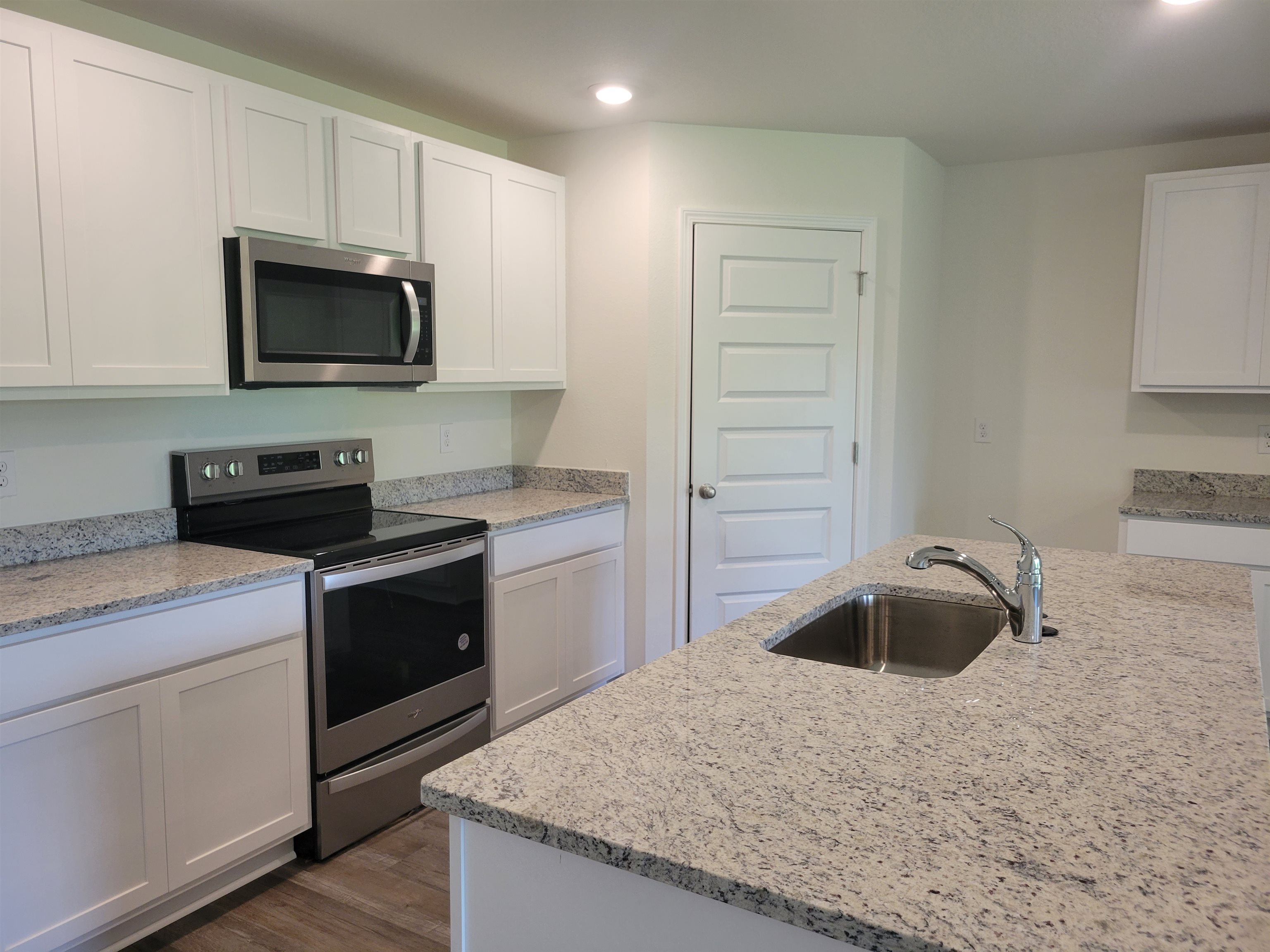 15733 Laurelbrooke Loop Fairhope, AL 36532 - Photo 4 of 26