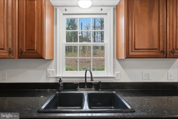 $699,000 | 256 Brookneil Drive, Winchester, VA 22602