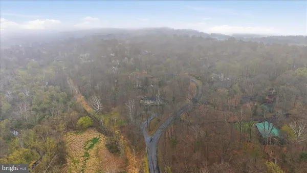 $699,000 | 256 Brookneil Drive, Winchester, VA 22602